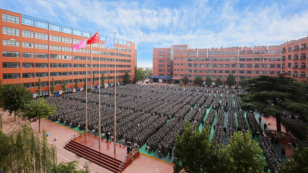 贵州郑州商业中等专业学校---扫码吹风机控制器